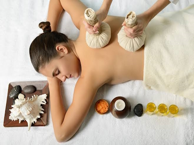 Kizhi Massage ( Potli)